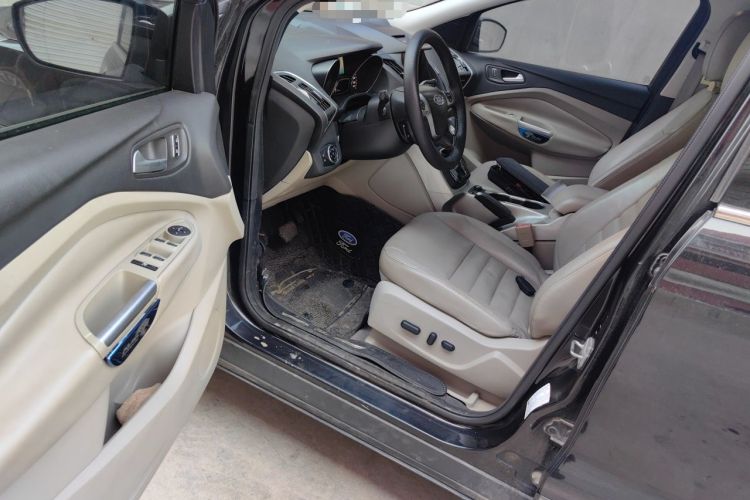 Used Ford Kuga 2013 1.6L GTDi 4x4 Elite Model Driver Seat