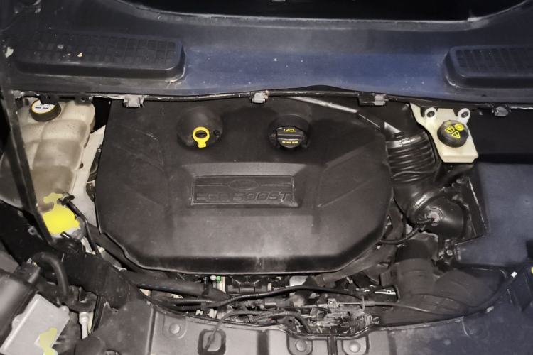 Used Ford Kuga 2013 2.0L GTDi Four-Wheel Drive Premium Model Engine Bay