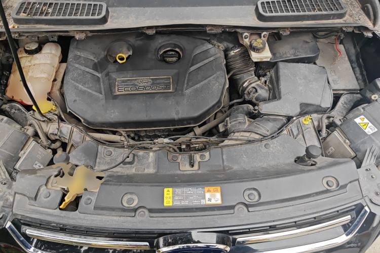 Used Ford Kuga 2013 2.0L GTDi Four-Wheel-Drive Sport Model Engine Bay