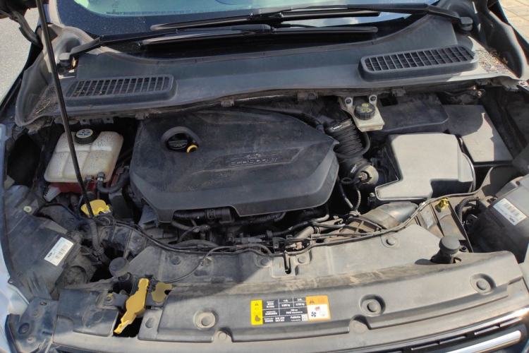 Used Ford Kuga 2013 1.6L GTDi Two-Wheel-Drive Trend Model Engine Bay