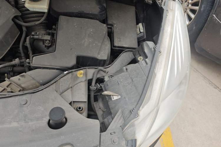 Used Ford Kuga 2013 1.6L GTDi 4x4 Elite Model Engine Bay Left