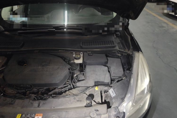 Used Ford Kuga 2013 1.6L GTDi Two-Wheel-Drive Comfort Model Engine Bay Left