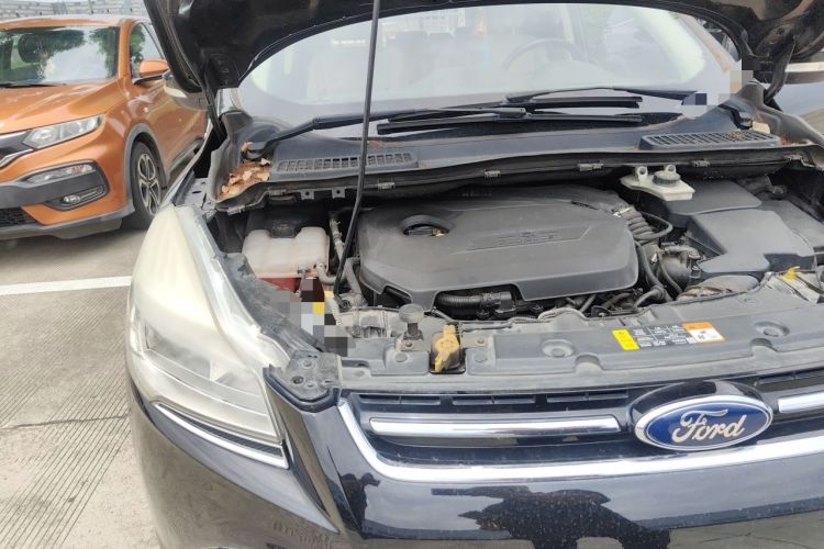 Used Ford Kuga 2013 1.6L GTDi 4x4 Elite Model Engine Bay Right