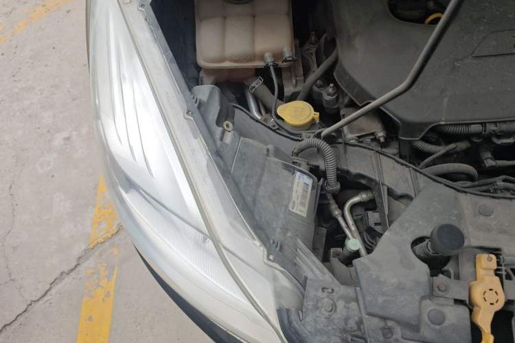 Used Ford Kuga 2013 1.6L GTDi 4x4 Elite Model Engine Bay Right