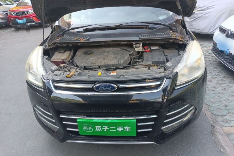 Used Ford Kuga 2013 1.6L GTDi Two-Wheel-Drive Trend Model Engine Bay