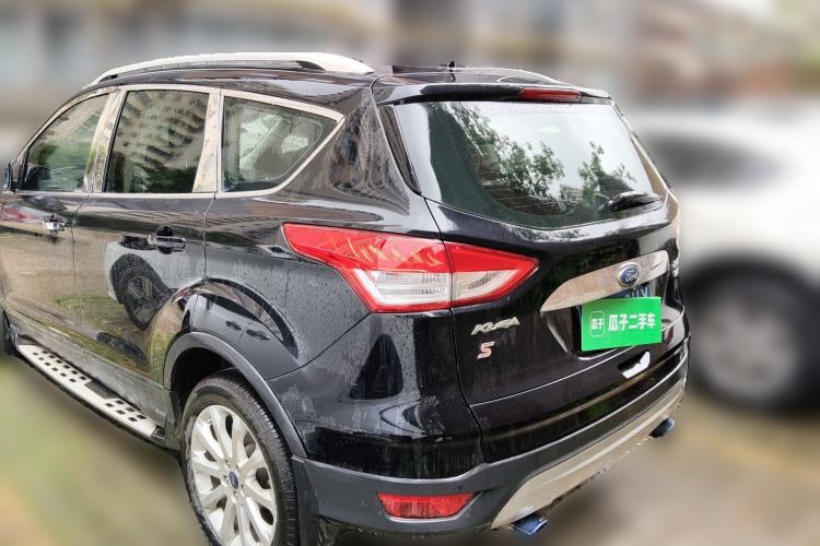 Used Ford Kuga 2013 1.6L GTDi Two-Wheel-Drive Trend Model Exterior 3