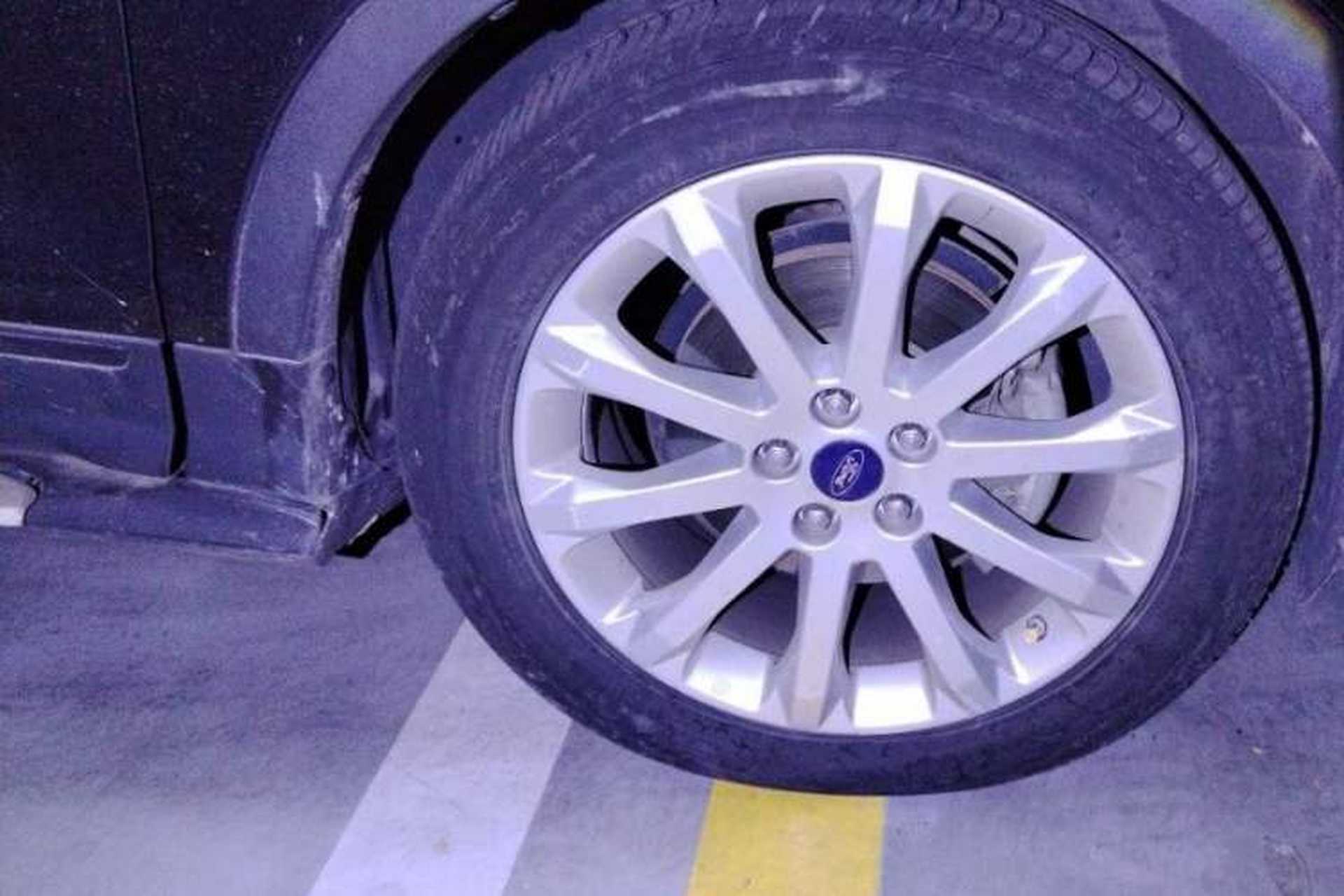 Used Ford Kuga 2013 1.6L GTDi Two-Wheel-Drive Trend Model Exterior 5
