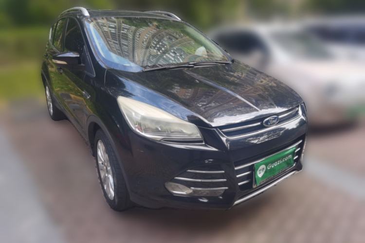 Used Ford Kuga 2013 1.6L GTDi 4x4 Elite Model Front Right 45 Deg