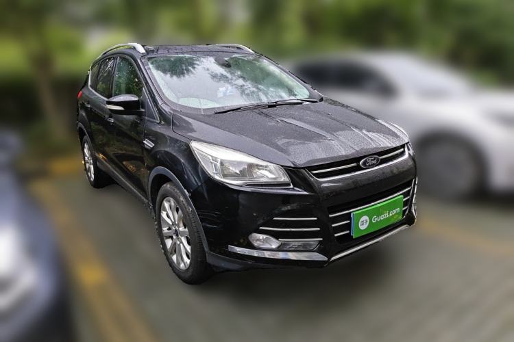Used Ford Kuga 2013 1.6L GTDi 4x4 Elite Model Front Right 45 Deg