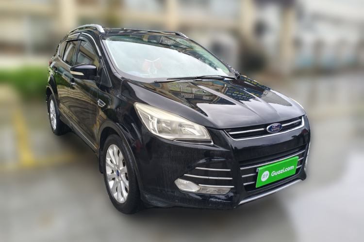 Used Ford Kuga 2013 1.6L GTDi 4x4 Elite Model Front Right 45 Deg