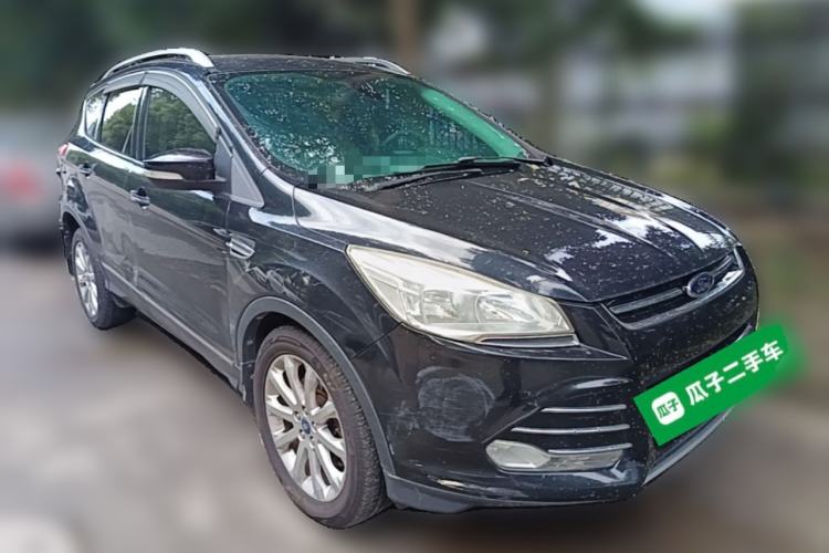 Used Ford Kuga 2013 2.0L GTDi Four-Wheel-Drive Elite Model Front Right 45 Deg