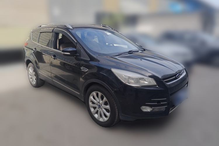 Used Ford Kuga 2013 1.6L GTDi 4x4 Elite Model Front Right 45 Deg