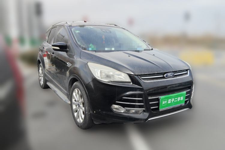 Used Ford Kuga 2013 1.6L GTDi 4x4 Elite Model Front Right 45 Deg