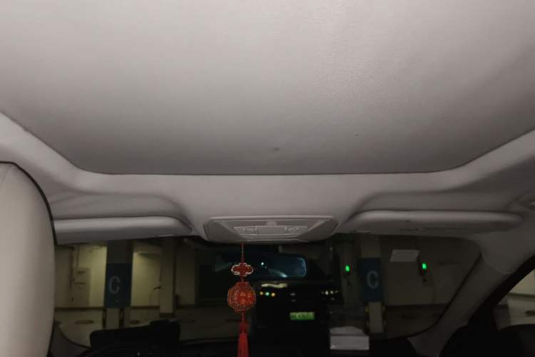 Used Ford Kuga 2013 1.6L GTDi 4x4 Elite Model Headliner