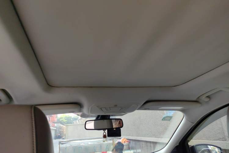 Used Ford Kuga 2013 1.6L GTDi 4x4 Elite Model Headliner