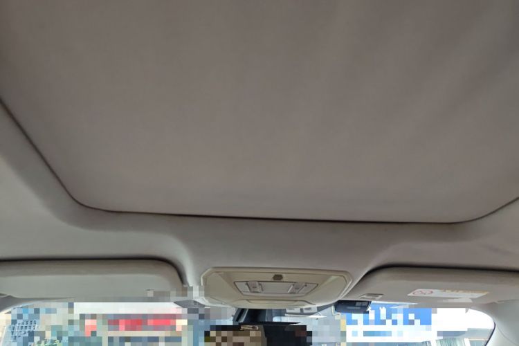 Used Ford Kuga 2013 2.0L GTDi Four-Wheel-Drive Elite Model Headliner