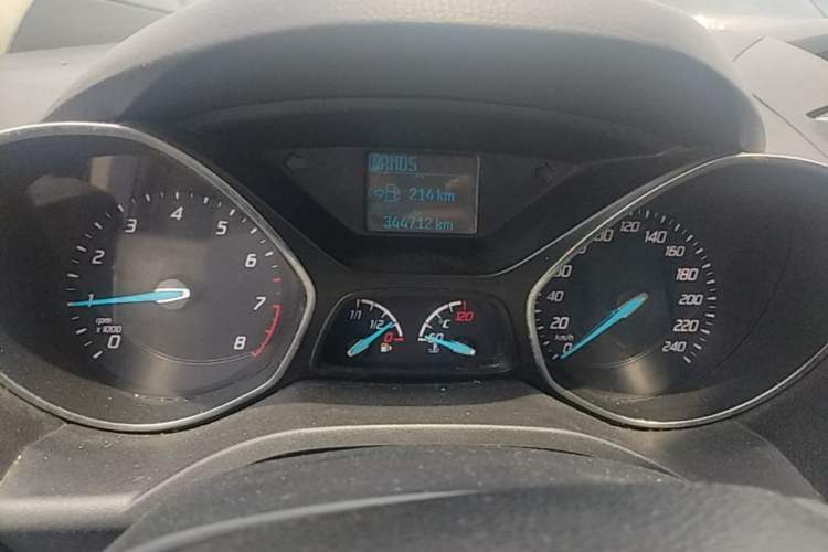 Used Ford Kuga 2013 1.6L GTDi Two-Wheel-Drive Comfort Model Instrument Cluster