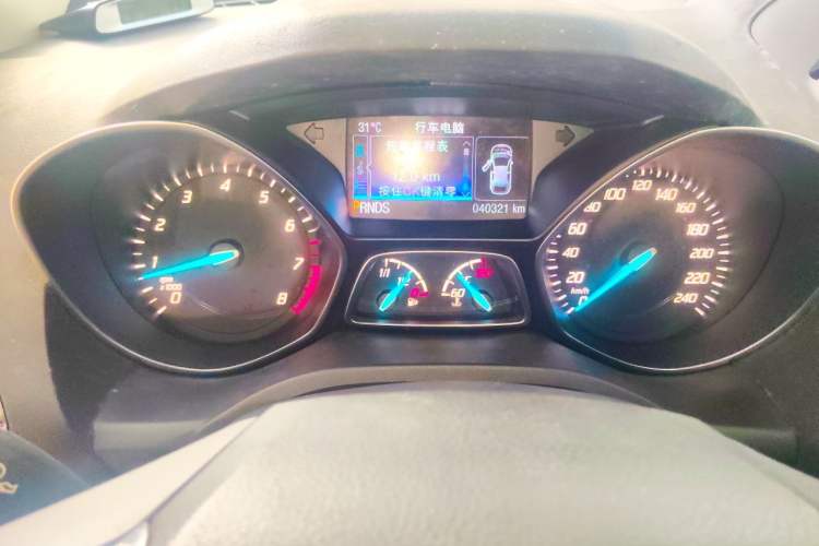 Used Ford Kuga 2013 2.0L GTDi Four-Wheel-Drive Elite Model Instrument Cluster