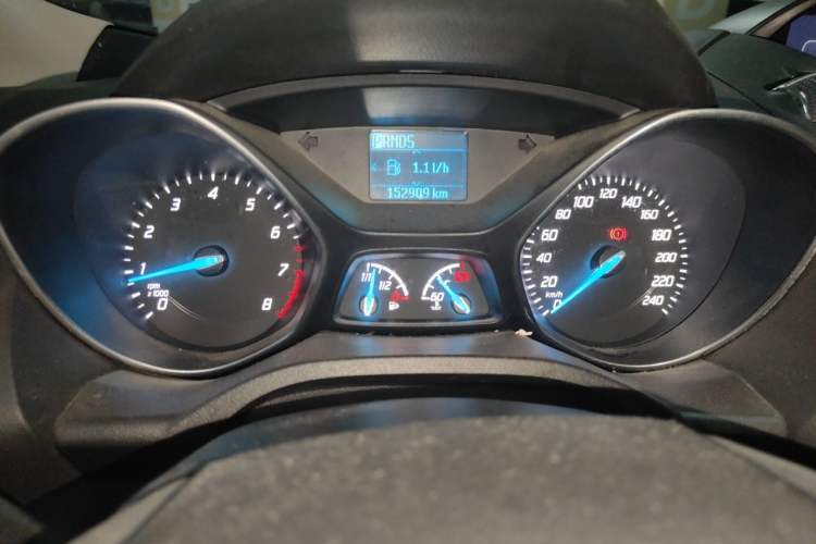 Used Ford Kuga 2013 1.6L GTDi Two-Wheel-Drive Comfort Model Instrument Cluster
