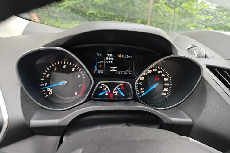 Used Ford Kuga 2013 2.0L GTDi Four-Wheel Drive Premium Model Instrument Cluster