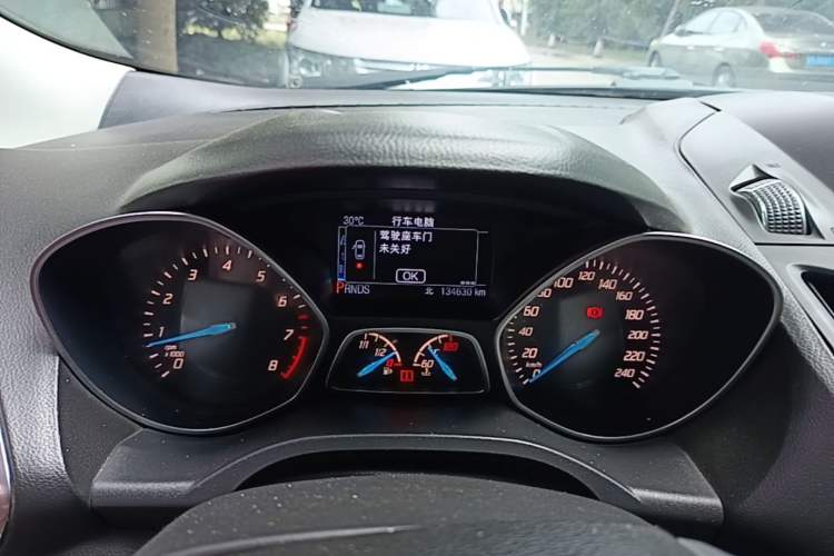 Used Ford Kuga 2013 2.0L GTDi Four-Wheel-Drive Elite Model Instrument Cluster