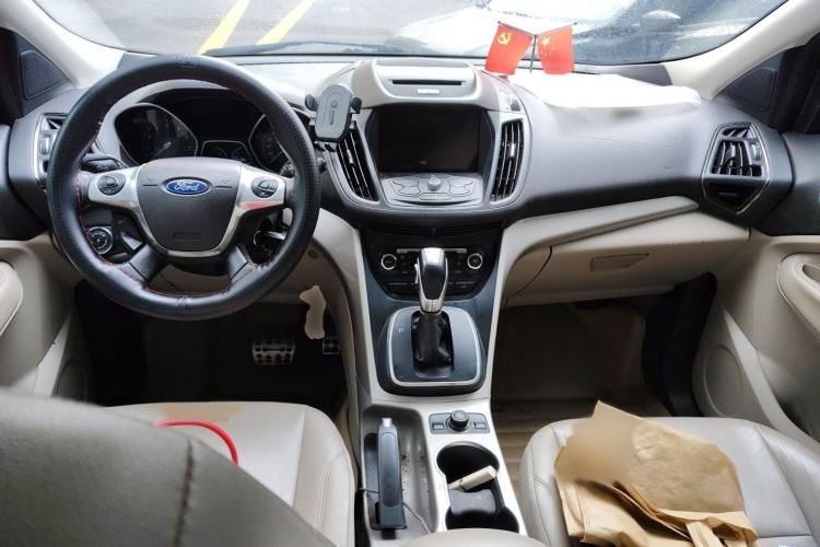 Used Ford Kuga 2013 1.6L GTDi 4x4 Elite Model Interior 2
