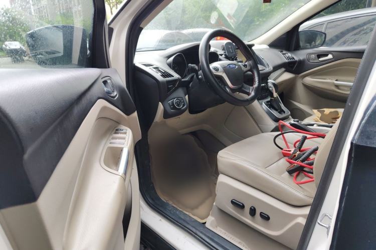 Used Ford Kuga 2013 1.6L GTDi 4x4 Elite Model Interior 3
