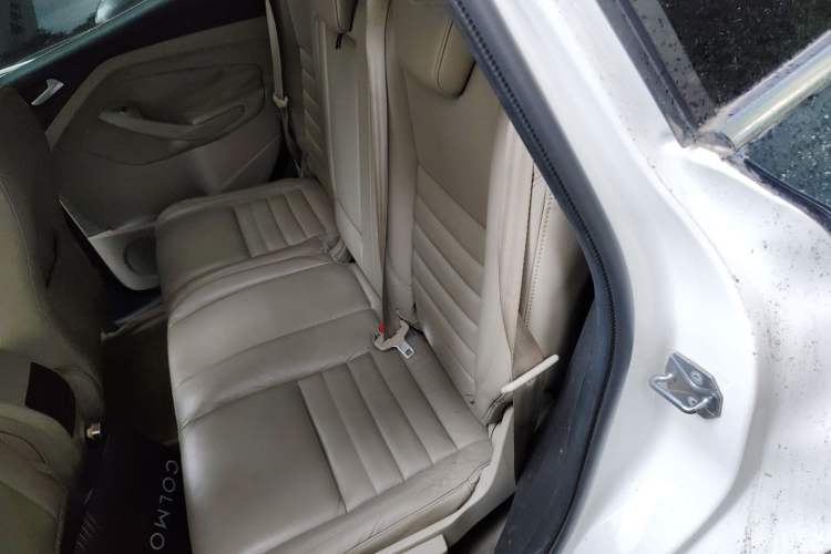 Used Ford Kuga 2013 1.6L GTDi 4x4 Elite Model Interior 4