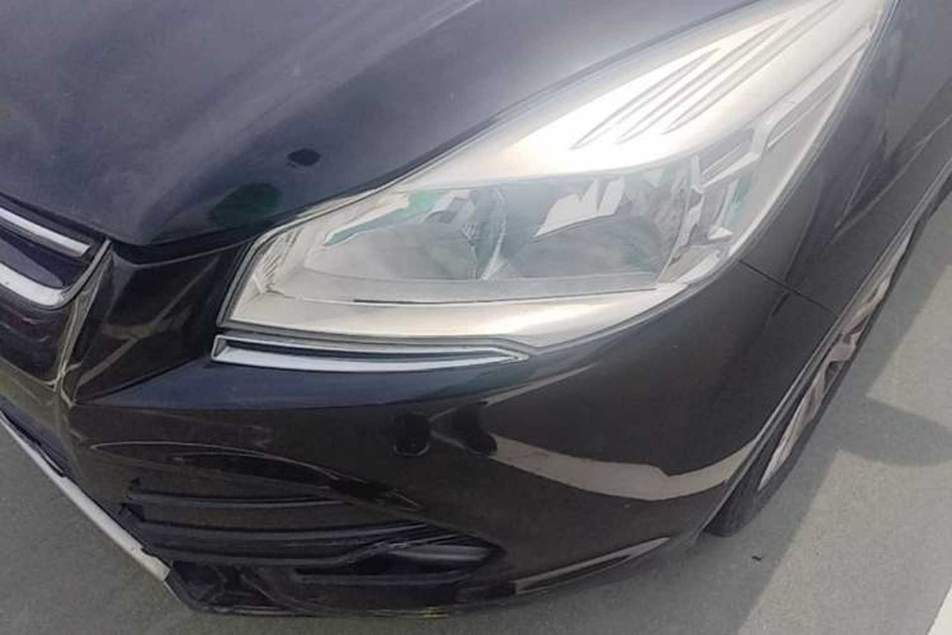 Used Ford Kuga 2013 1.6L GTDi Two-Wheel-Drive Comfort Model Left Front Headlight