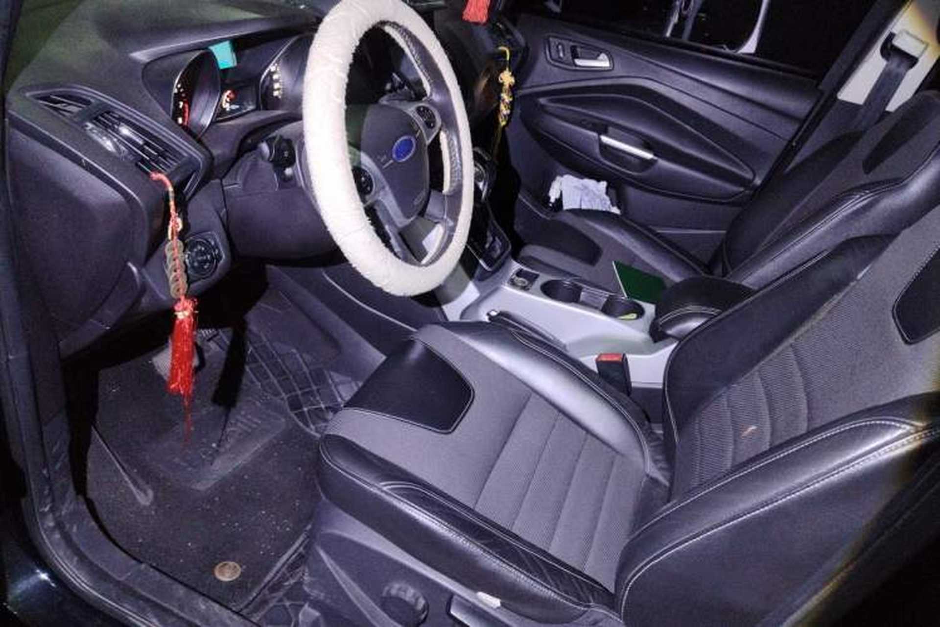 Used Ford Kuga 2013 1.6L GTDi Two-Wheel-Drive Trend Model Left Front Seat