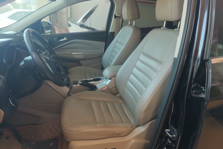 Used Ford Kuga 2013 2.0L GTDi Four-Wheel Drive Premium Model Left Front Seat