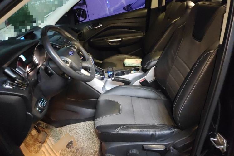 Used Ford Kuga 2013 1.6L GTDi Two-Wheel-Drive Trend Model Left Front Seat