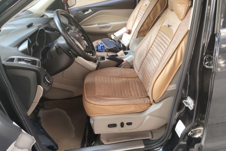 Used Ford Kuga 2013 2.0L GTDi Four-Wheel Drive Premium Model Left Front Seat