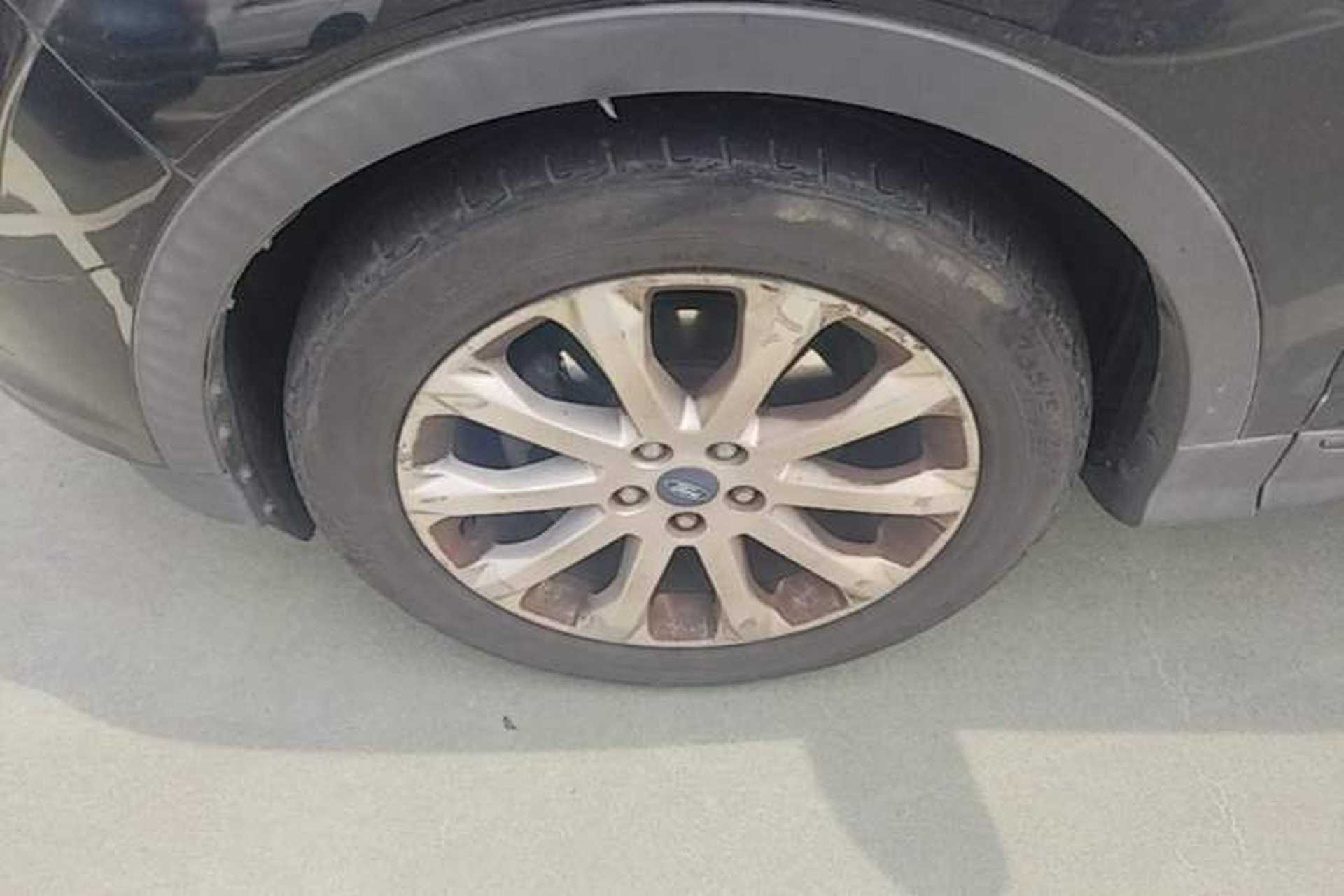 Used Ford Kuga 2013 1.6L GTDi Two-Wheel-Drive Comfort Model Left Front Wheel Hub