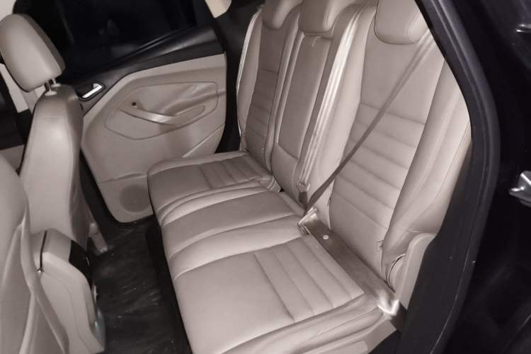 Used Ford Kuga 2013 2.0L GTDi Four-Wheel Drive Premium Model Left Rear Seat