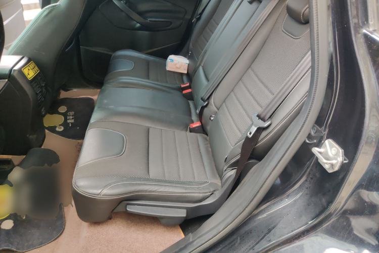 Used Ford Kuga 2013 1.6L GTDi Two-Wheel-Drive Trend Model Left Rear Seat