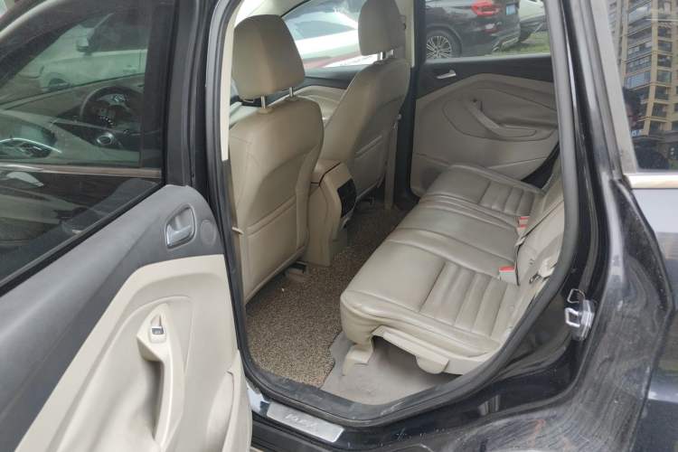 Used Ford Kuga 2013 2.0L GTDi Four-Wheel Drive Premium Model Left Rear Seat