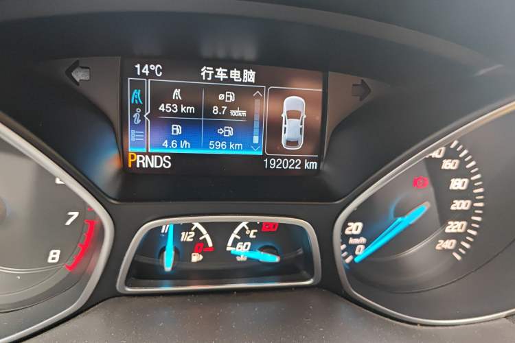 Used Ford Kuga 2013 2.0L GTDi Four-Wheel-Drive Sport Model Odometer Close Up