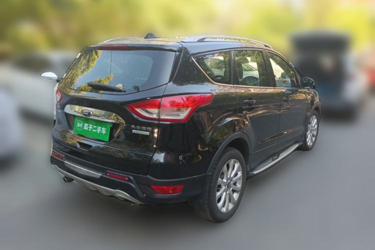 Used Ford Kuga 2013 1.6L GTDi Two-Wheel-Drive Trend Model Rear Right 45 Deg