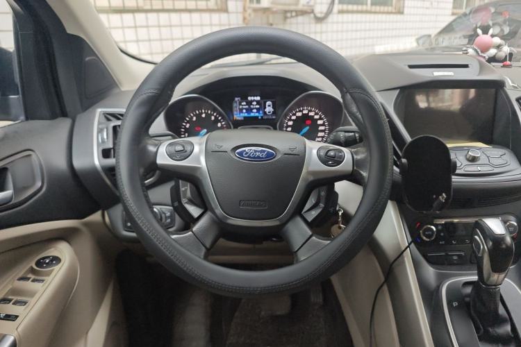 Used Ford Kuga 2013 1.6L GTDi 4x4 Elite Model Steering Wheel