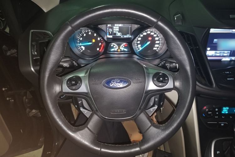 Used Ford Kuga 2013 1.6L GTDi 4x4 Elite Model Steering Wheel