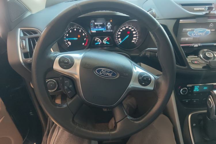 Used Ford Kuga 2013 2.0L GTDi Four-Wheel Drive Premium Model Steering Wheel