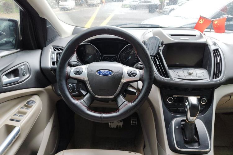 Used Ford Kuga 2013 1.6L GTDi 4x4 Elite Model Steering Wheel