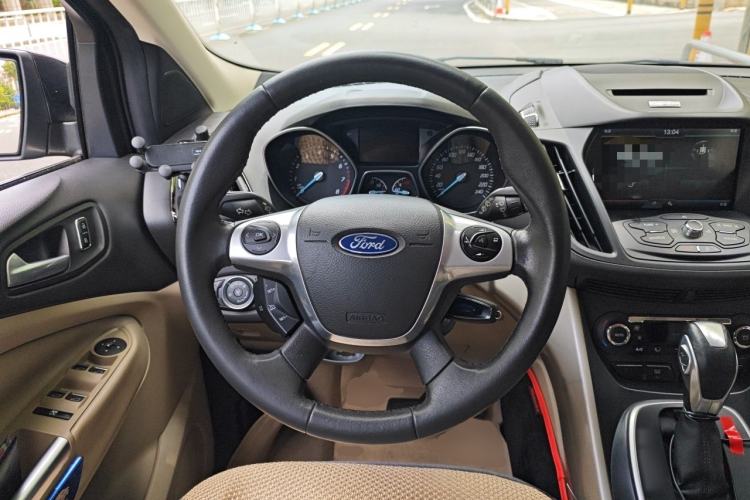 Used Ford Kuga 2013 2.0L GTDi Four-Wheel-Drive Elite Model Steering Wheel