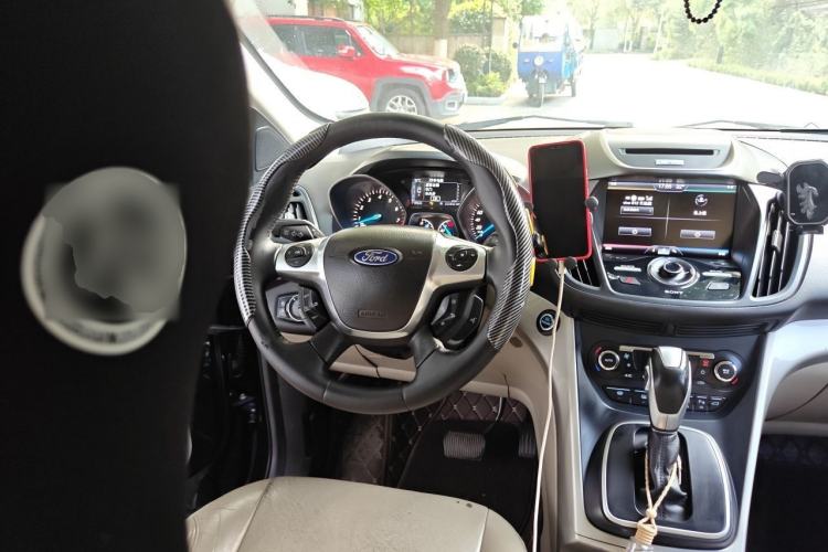 Used Ford Kuga 2013 2.0L GTDi Four-Wheel Drive Premium Model Steering Wheel