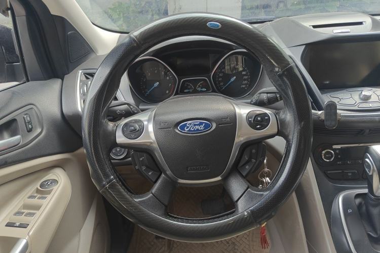 Used Ford Kuga 2013 1.6L GTDi 4x4 Elite Model Steering Wheel