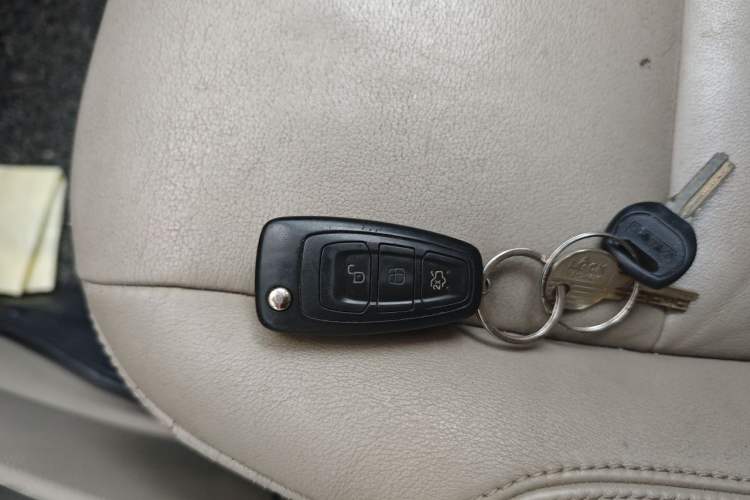 Used Ford Kuga 2013 1.6L GTDi 4x4 Elite Model Vehicle Key