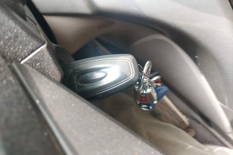 Used Ford Kuga 2013 2.0L GTDi Four-Wheel-Drive Elite Model Vehicle Key
