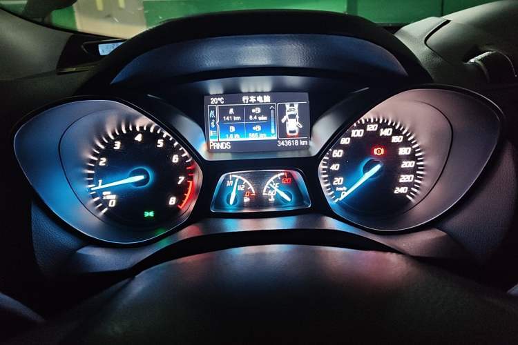 Used Ford Kuga 2013 2.0L GTDi Four-Wheel-Drive Sport Model Instrument Cluster