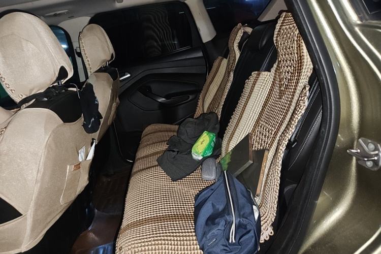 Used Ford Kuga 2013 2.0L GTDi Four-Wheel-Drive Sport Model Left Rear Seat